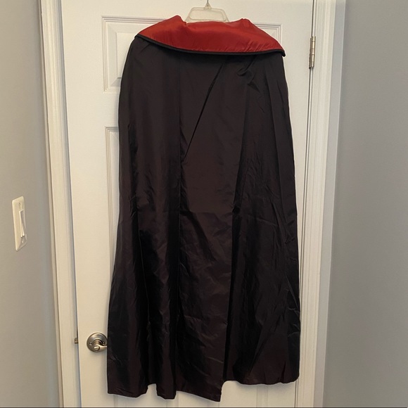 Halloween Cape - Picture 2 of 2